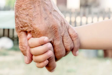Can Grandparents Get Emergency Custody of a Grandchild in Ontario?